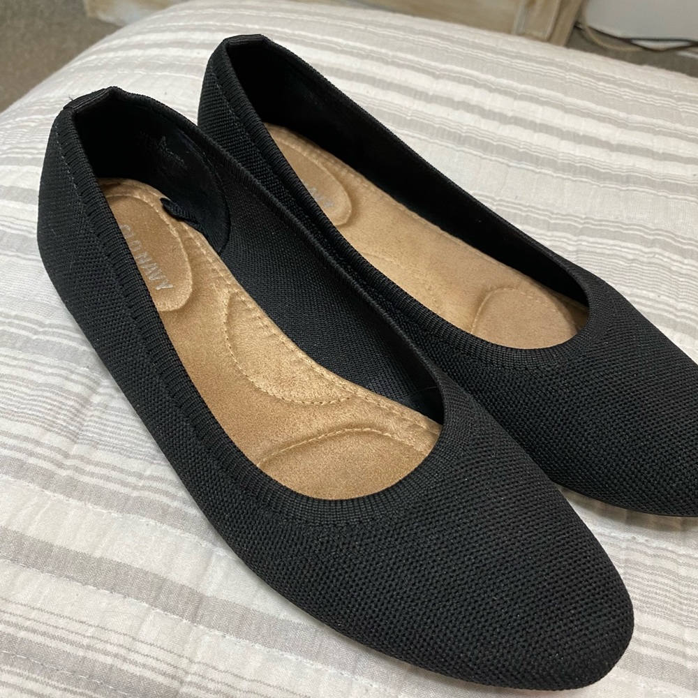 Size 8 Black Flats!